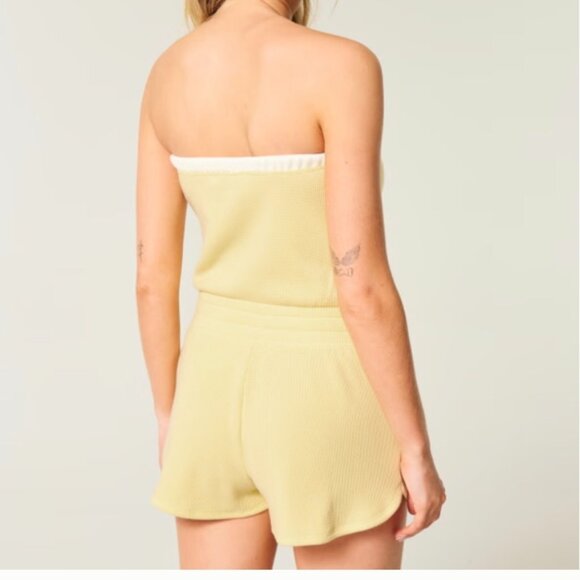 Gilly Hicks by Hollister - Soft Strapless Romper in Butter Yellow - Picture 4 of 4